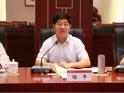 113 云南省科学技术情报研究院与普洱学院召开国际合作与交流座谈会--2021-11-9284.png